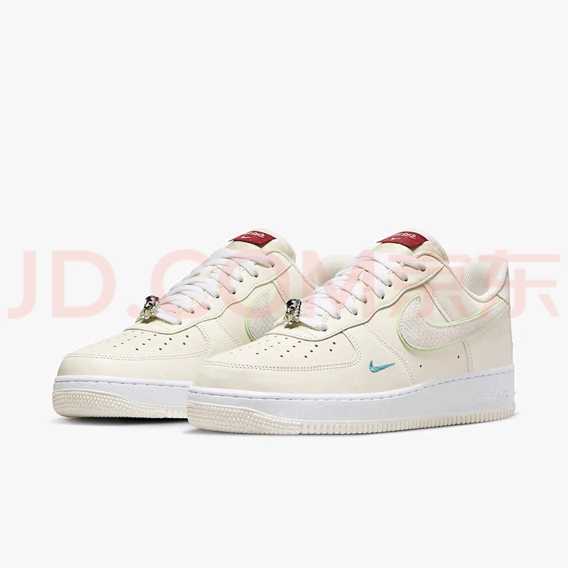 NIKE耐克Air Force 1 Low空军一号龙年 女款低帮休闲板鞋 FZ5052-131 37